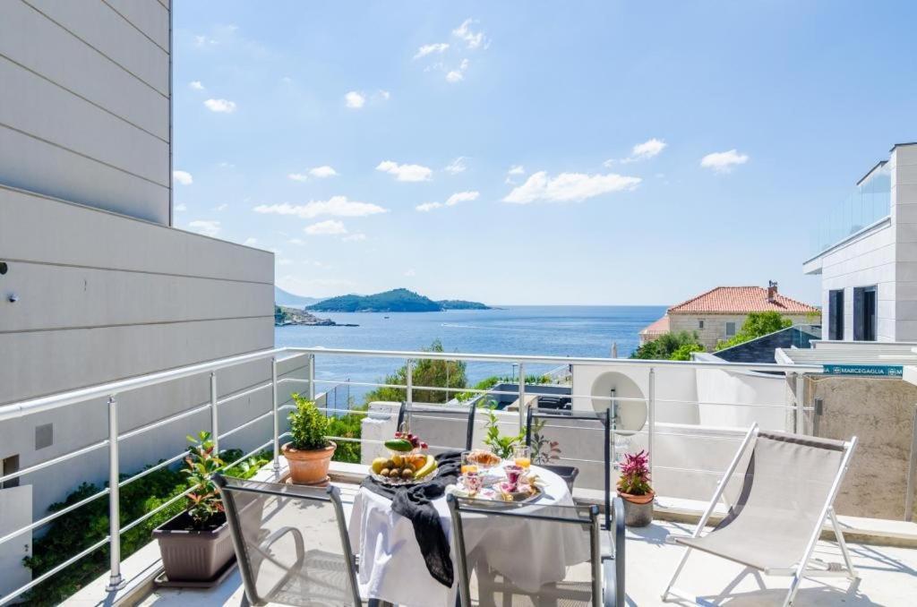 Apartment & Room Lady O Dubrovnik Bagian luar foto