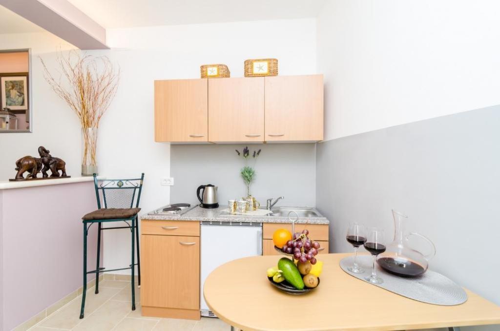 Apartment & Room Lady O Dubrovnik Bagian luar foto